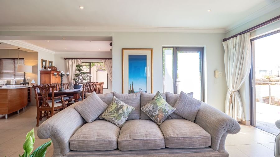 3 Bedroom Property for Sale in Olive Grove Western Cape